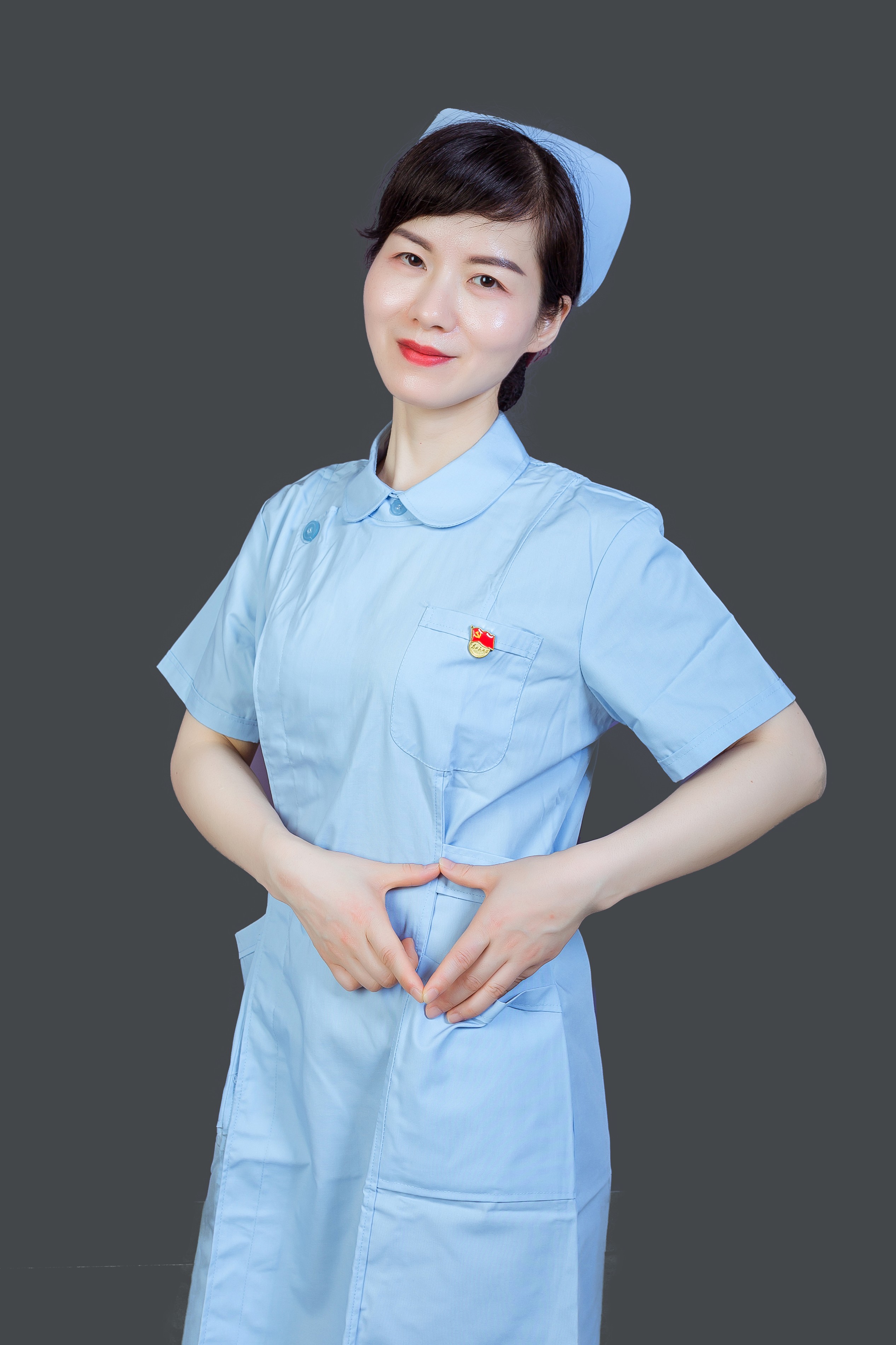 王静  主管护师   院感科主任