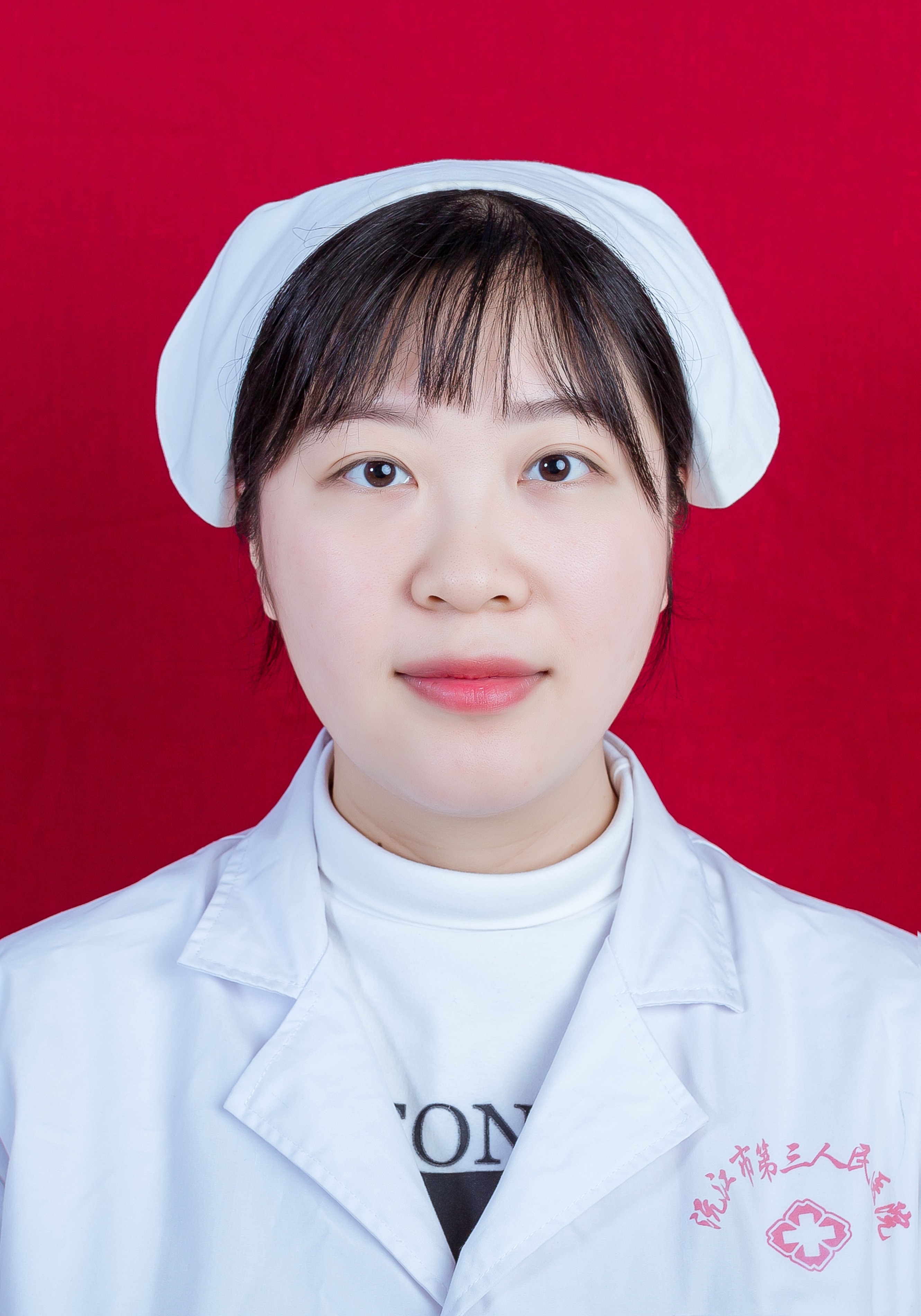 汤汝 护士