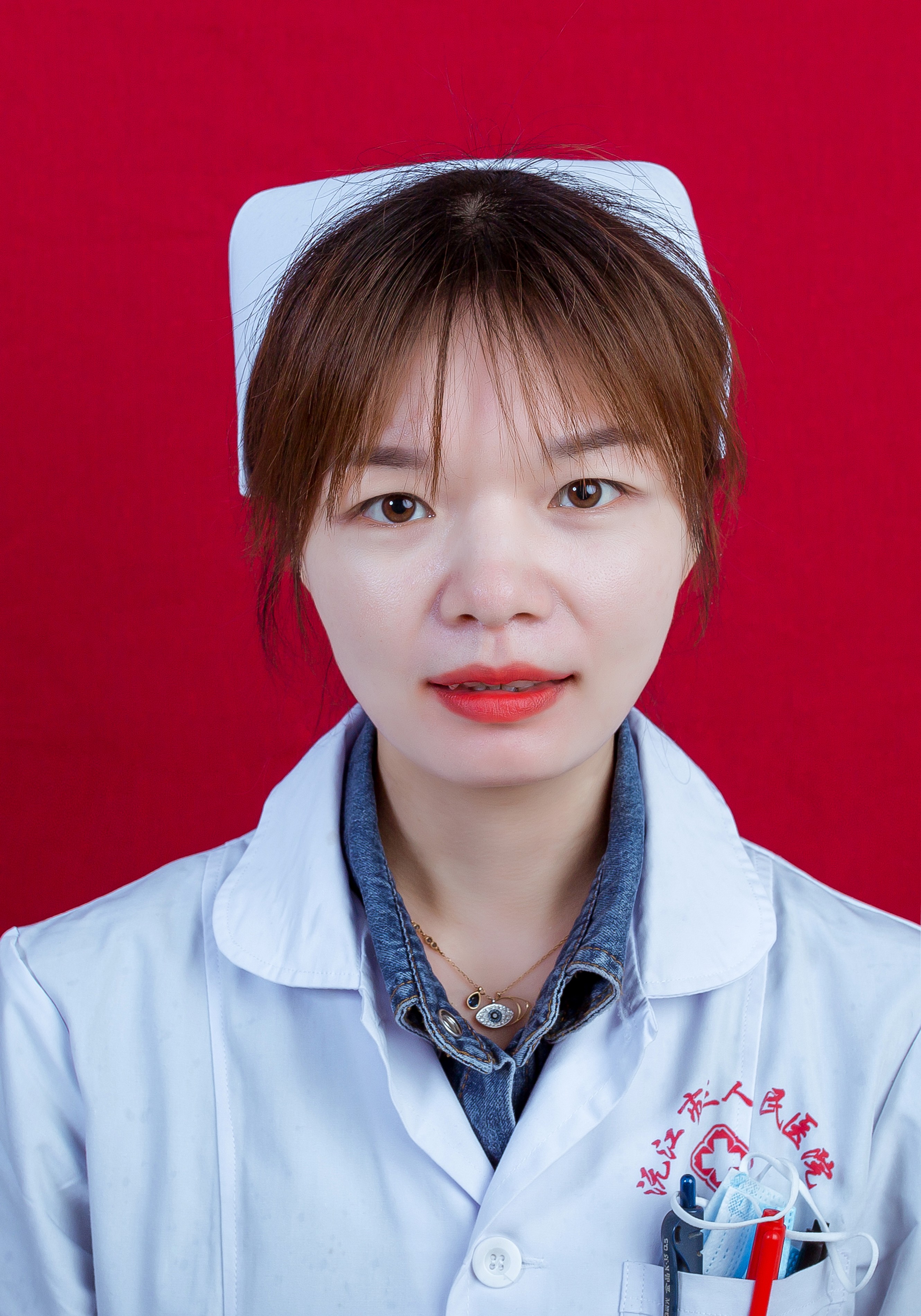 童灿 护师
